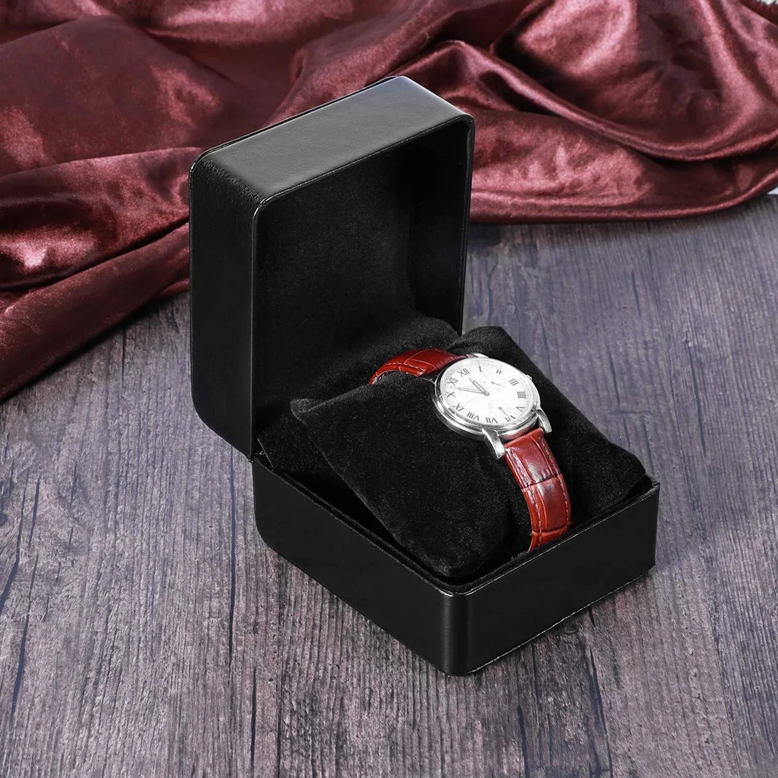 ZYREL - Premium Leather Watch Display Box PU